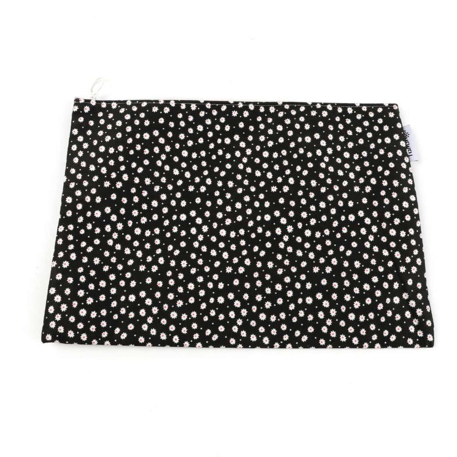 Estuche Negro Flores Blancas