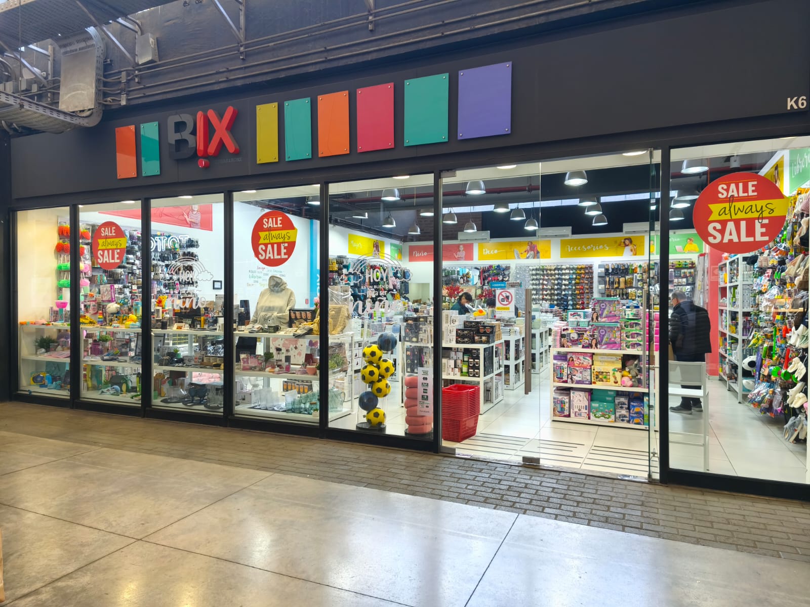 BIX Easton Outlet